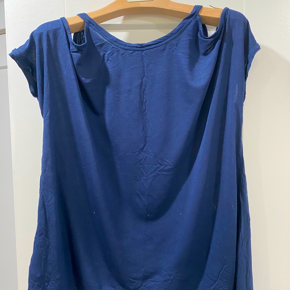 Navy blue BCBG T-shirt